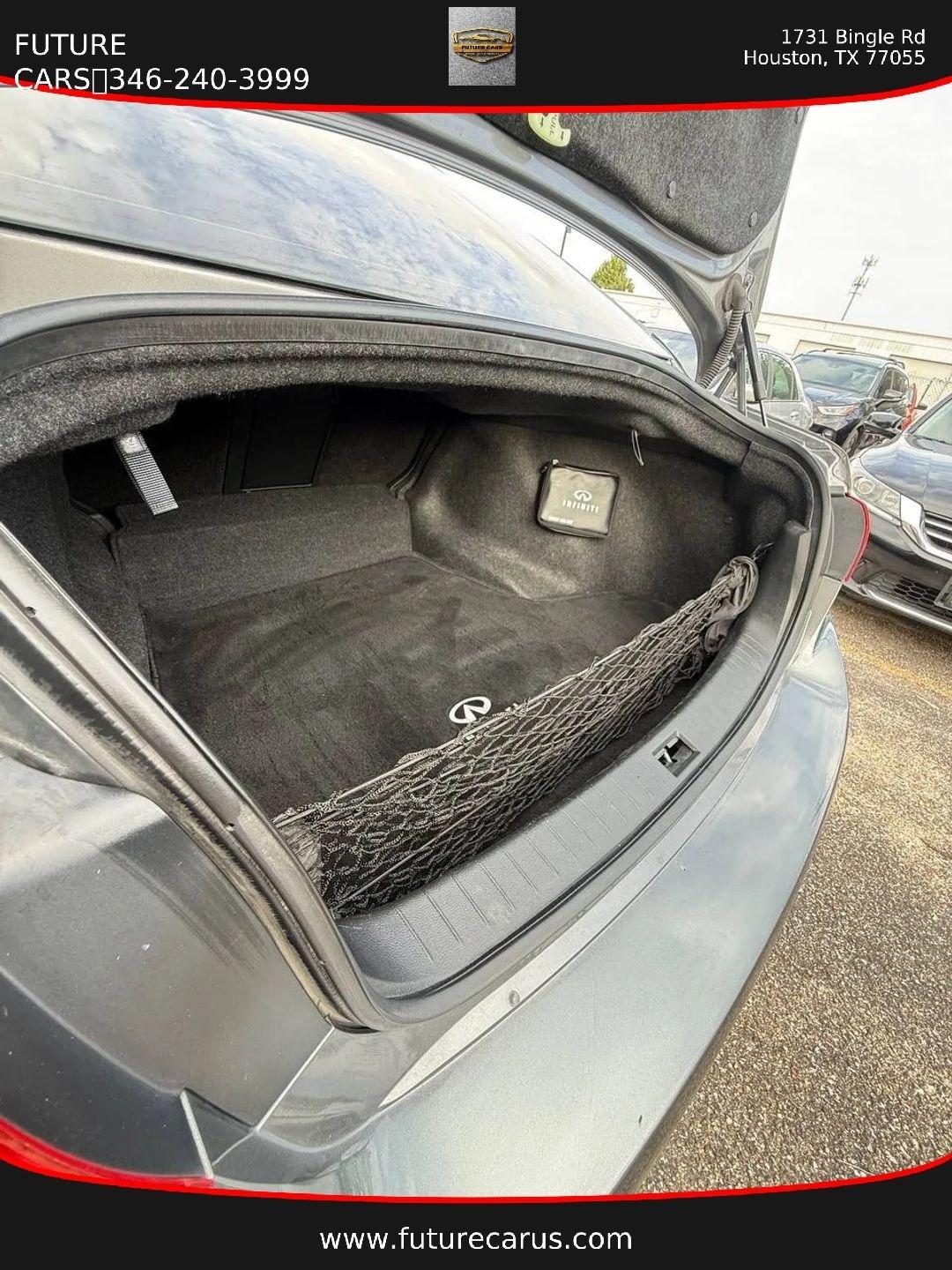 Infiniti Q50  2015