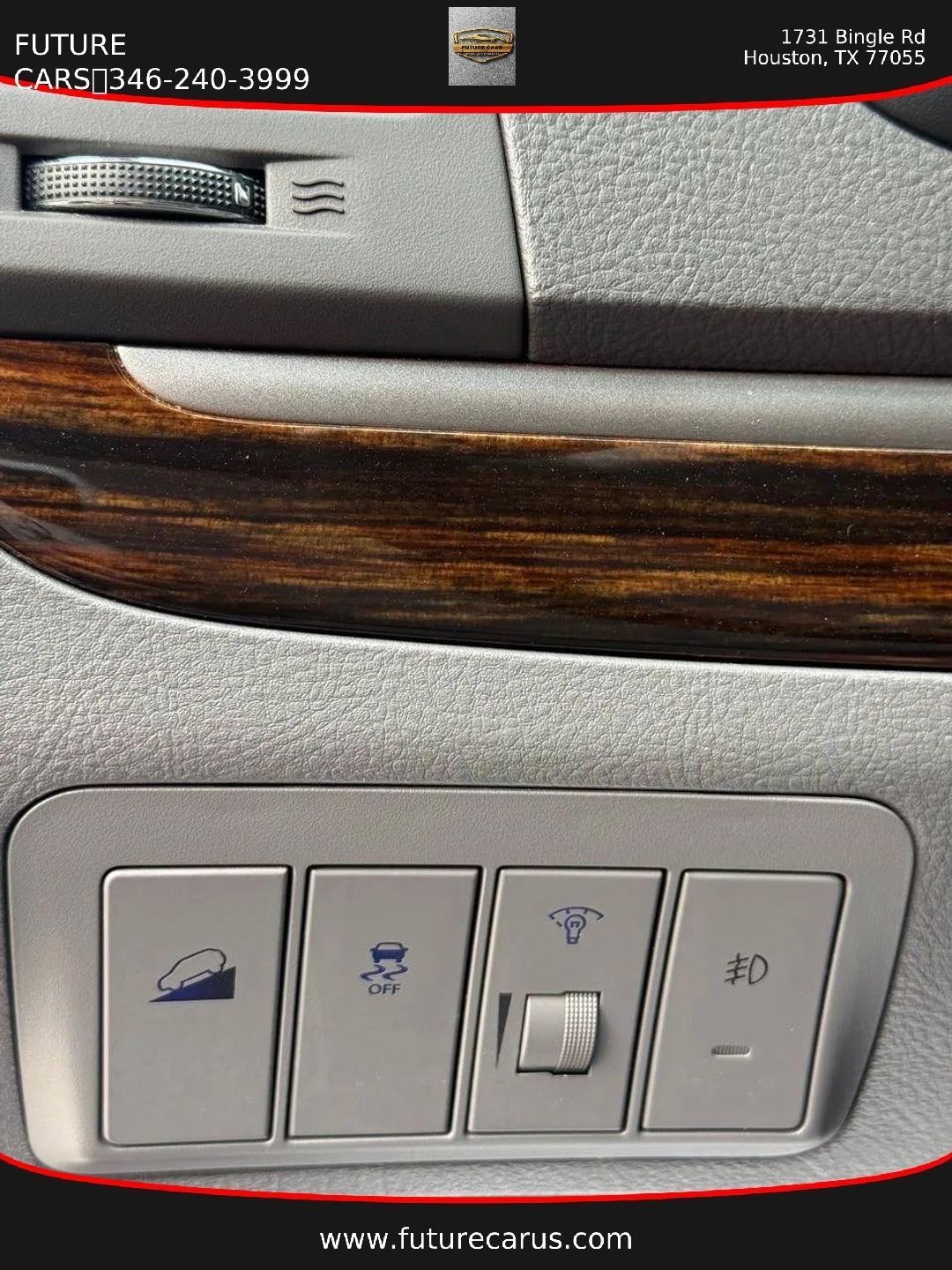 Hyundai Santa Fe  2012