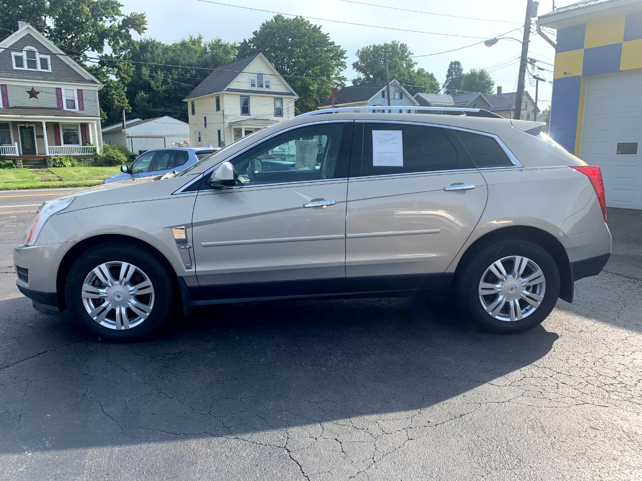 Cadillac SRX 4D SUV AWD V6 2011