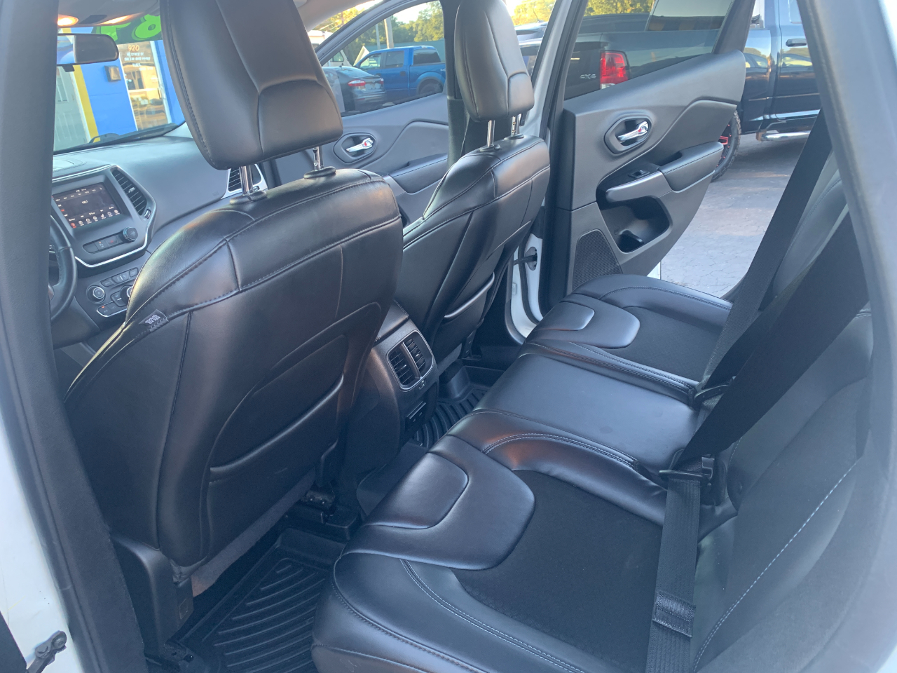 Jeep Cherokee 4WD 4dr Latitude 2019