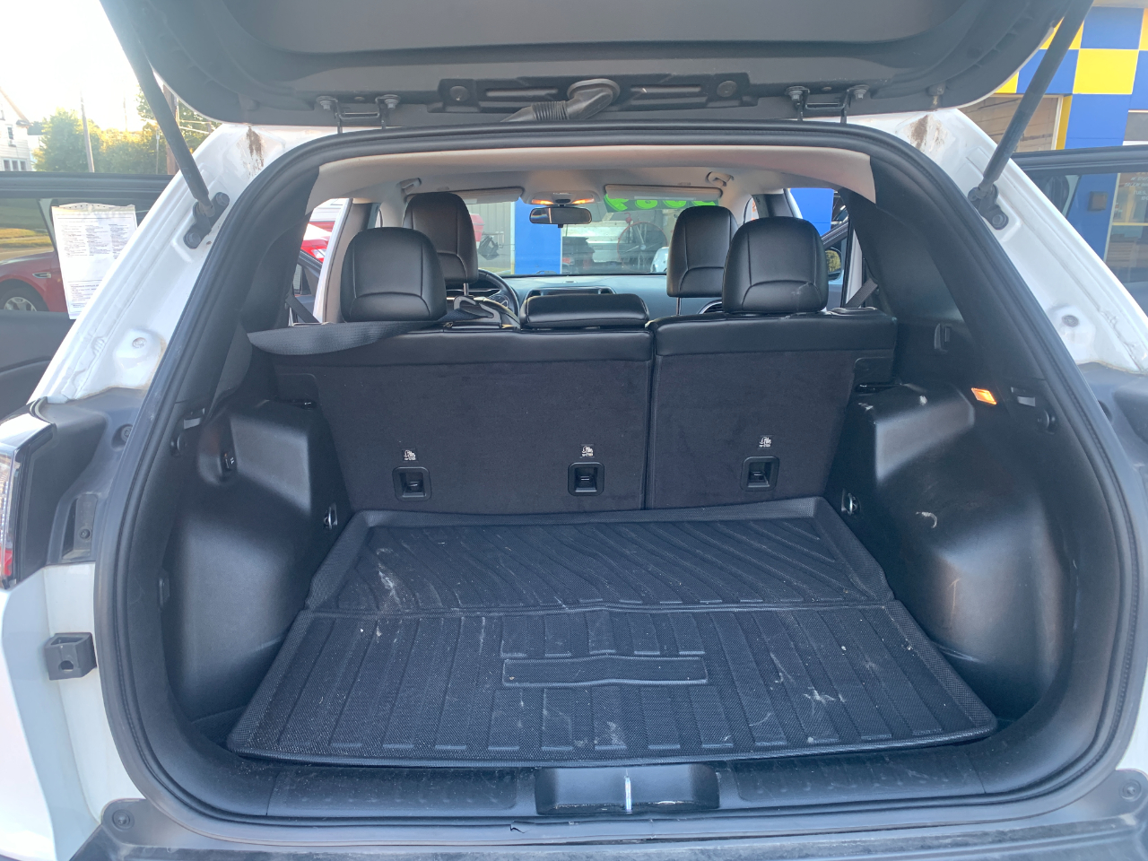 Jeep Cherokee 4WD 4dr Latitude 2019