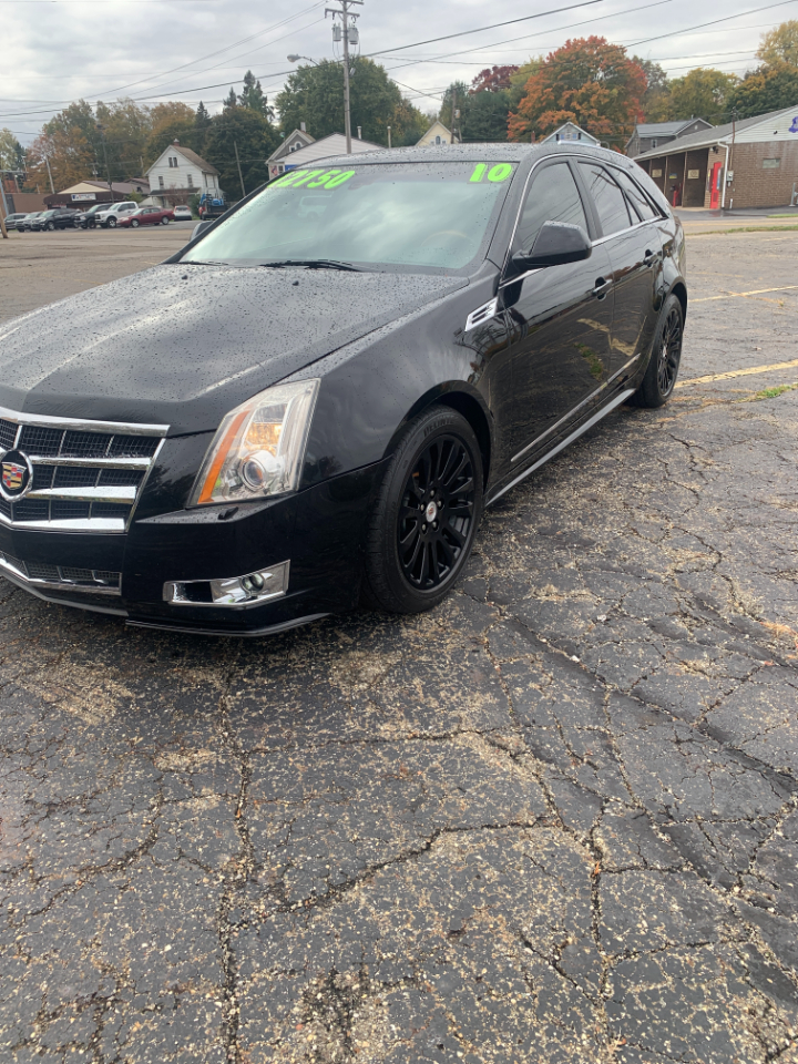 Cadillac CTS Wagon 5dr Wgn 3.0L Luxury AWD 2010