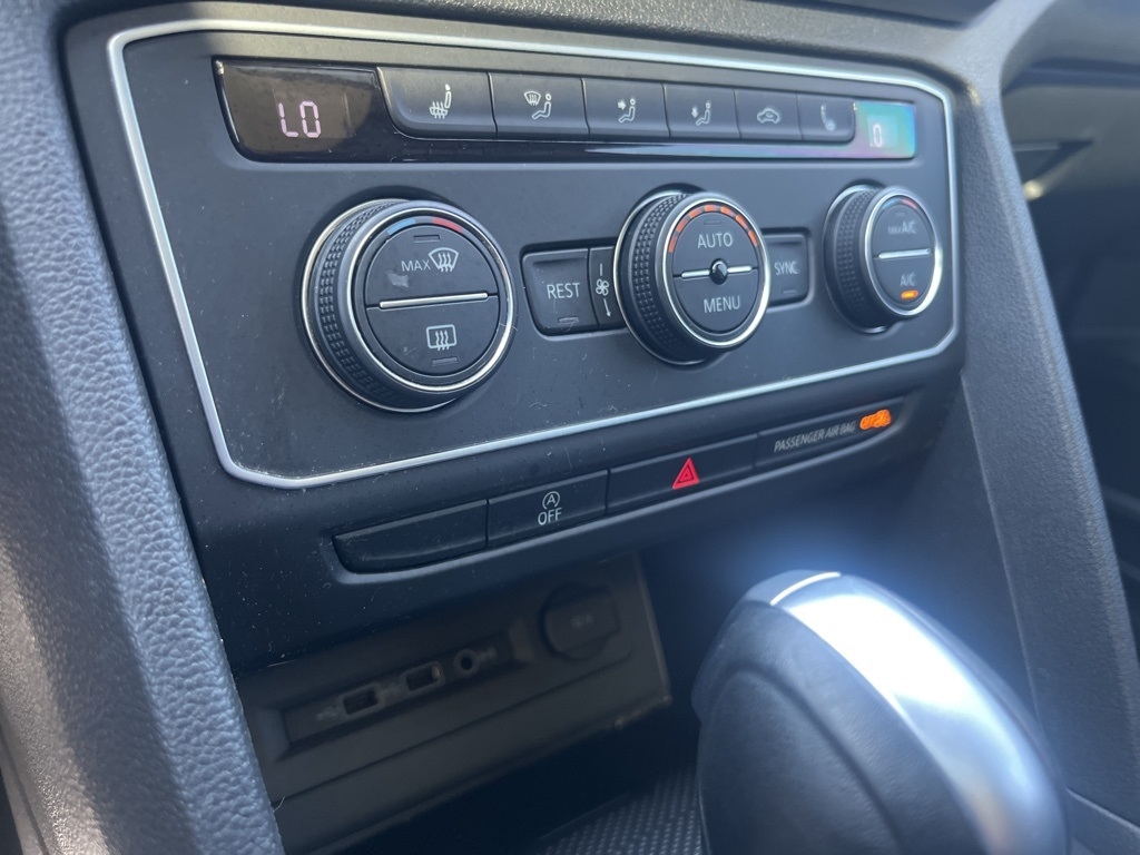 Volkswagen Atlas  2021