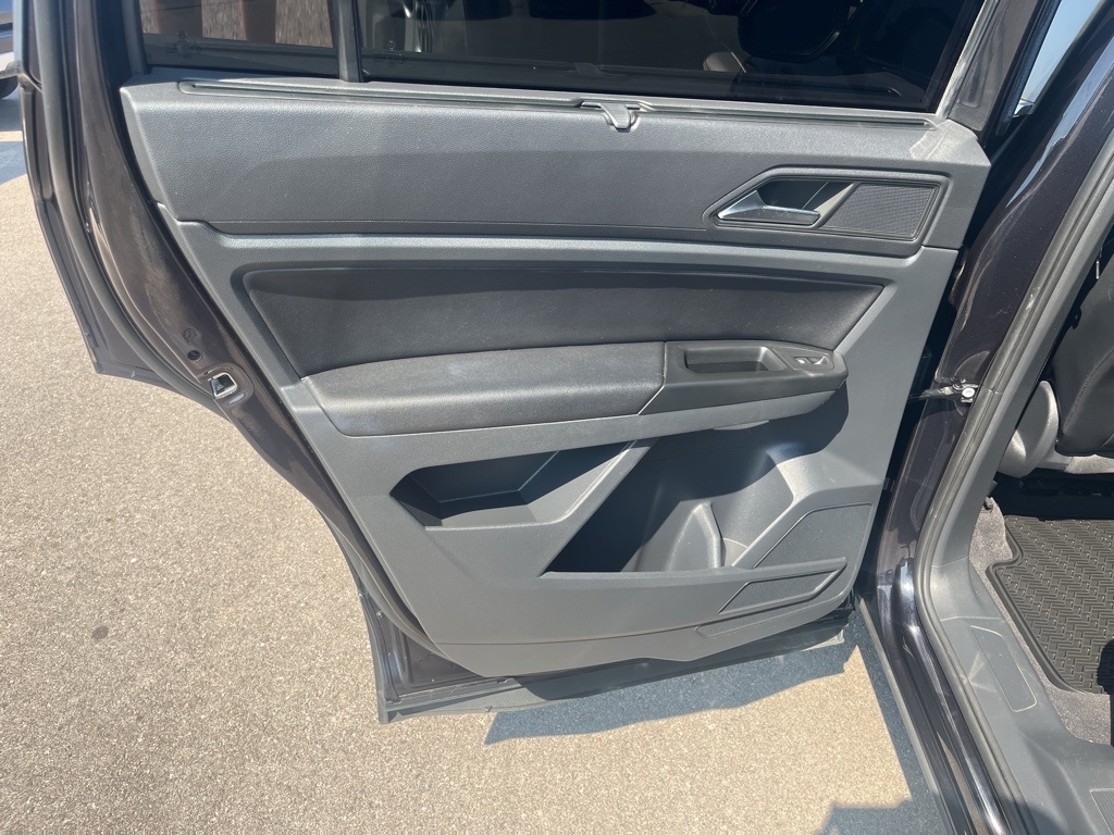 Volkswagen Atlas  2021