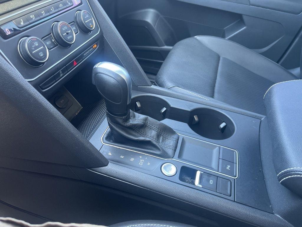 Volkswagen Atlas  2021