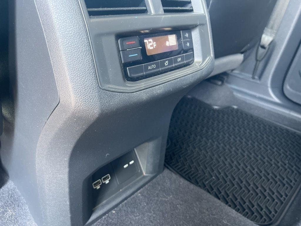 Volkswagen Atlas  2021