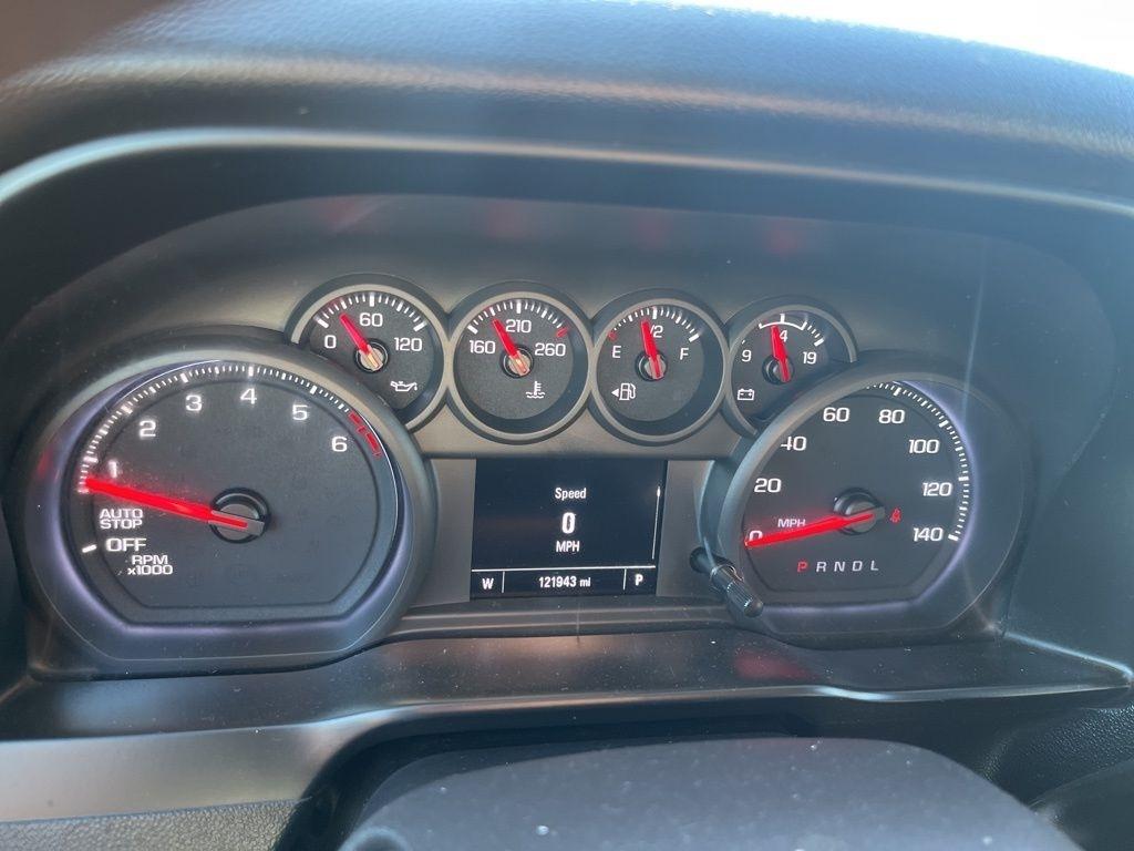 Chevrolet Silverado 1500  2021