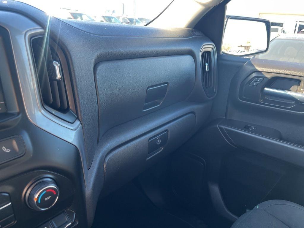 Chevrolet Silverado 1500  2021