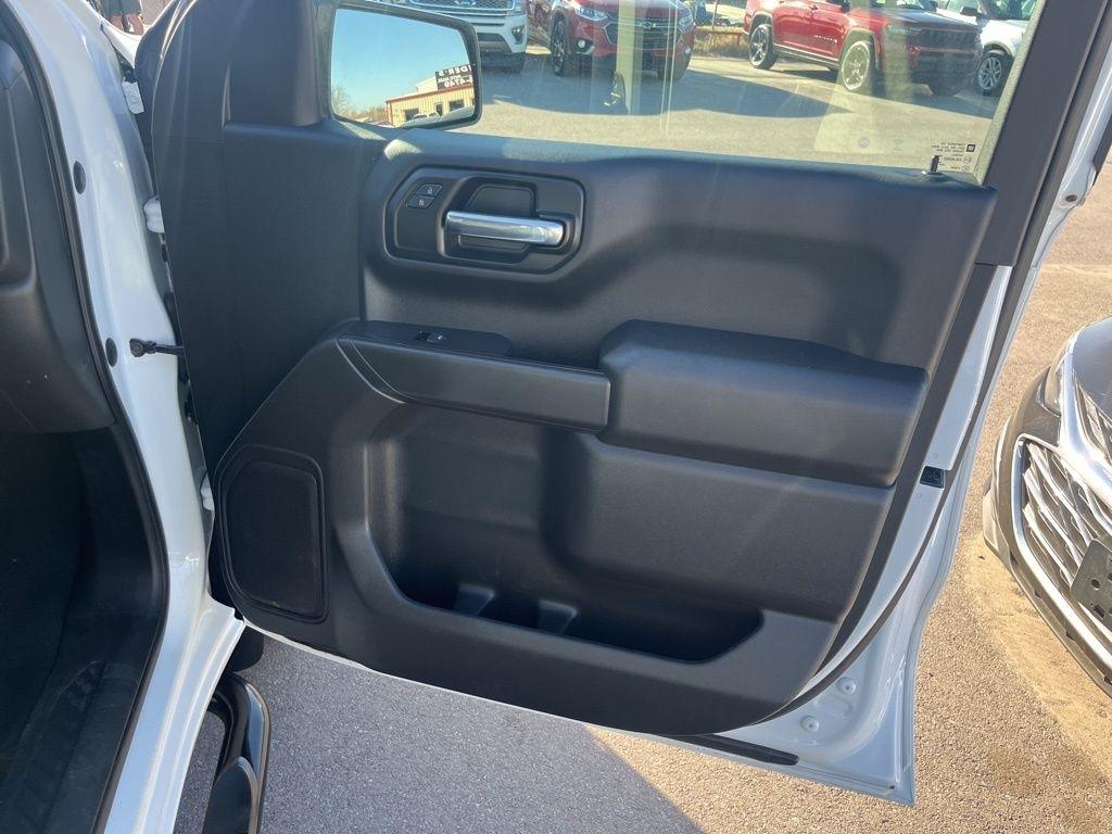 Chevrolet Silverado 1500  2021