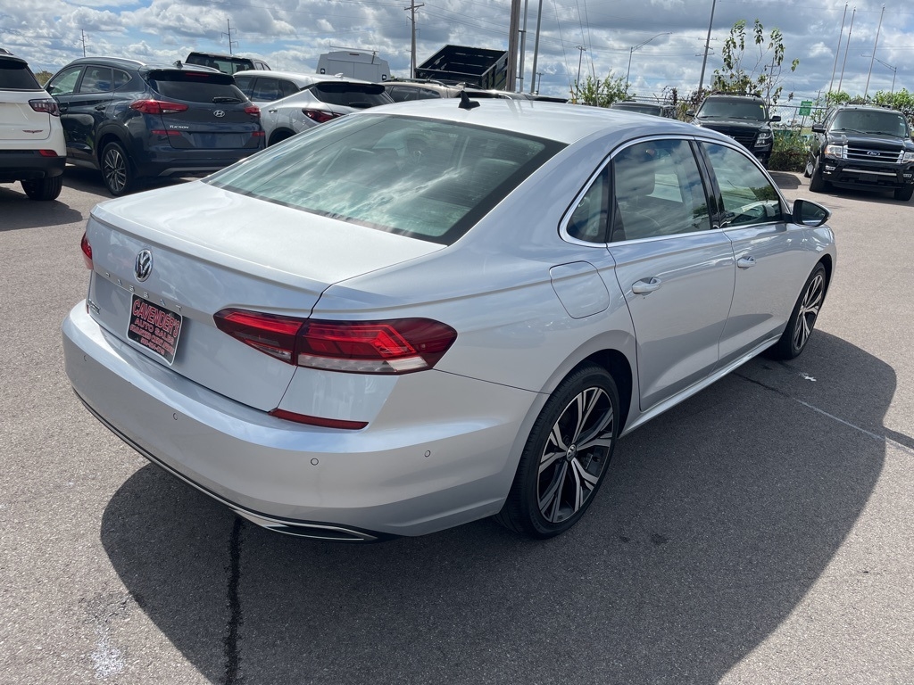 Volkswagen Passat  2020