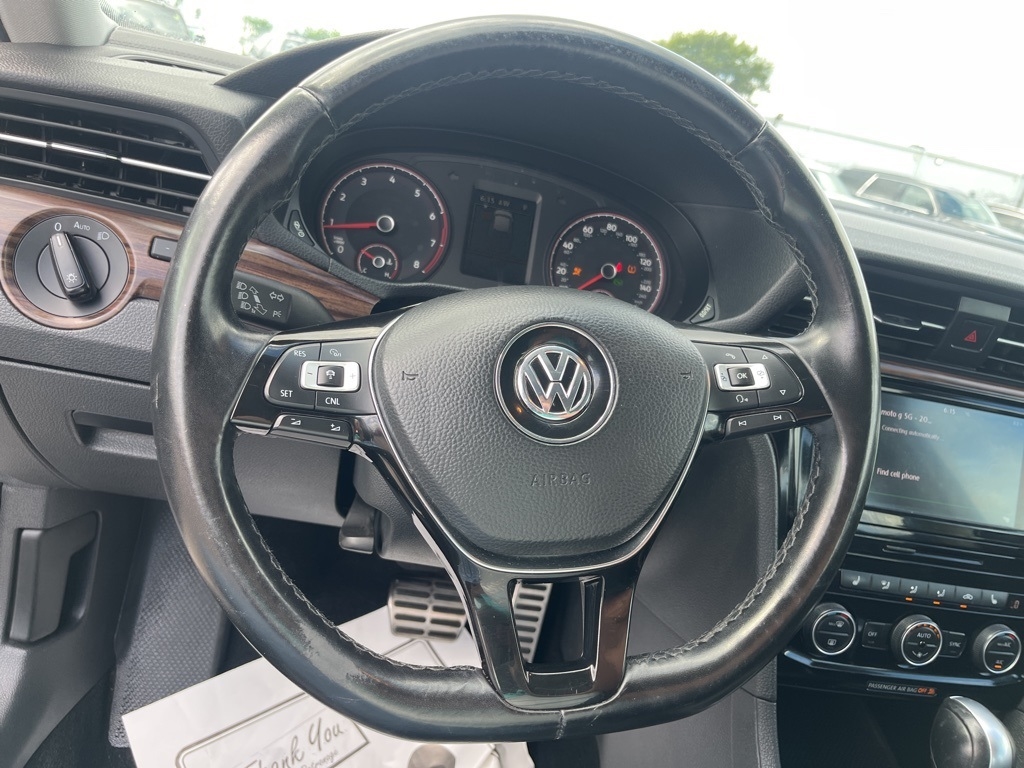 Volkswagen Passat  2020