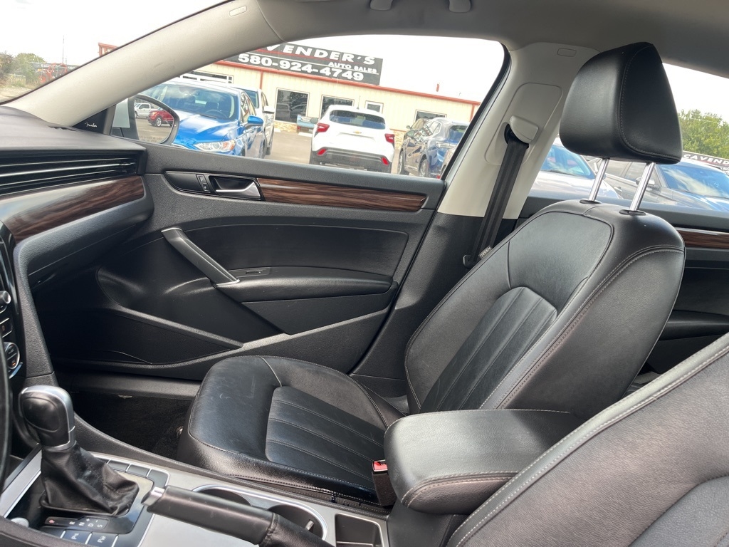 Volkswagen Passat  2020