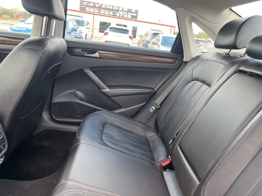 Volkswagen Passat  2020