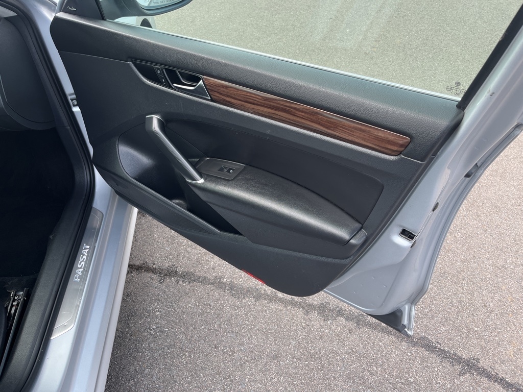 Volkswagen Passat  2020