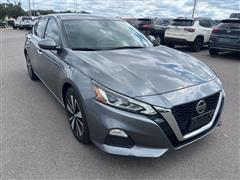 2022 Nissan Altima  2022 Nissan Altima