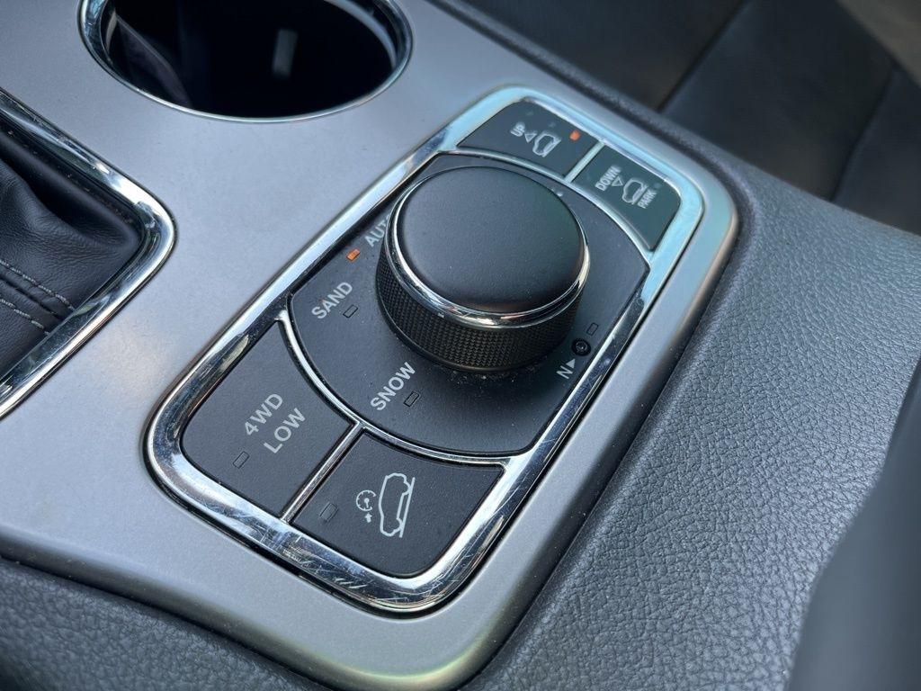 Jeep Grand Cherokee  2021