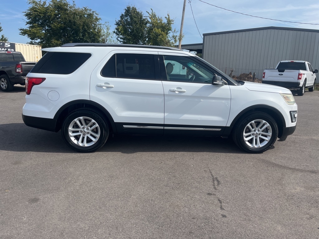 Ford Explorer  2016 Ford Explorer  2016
