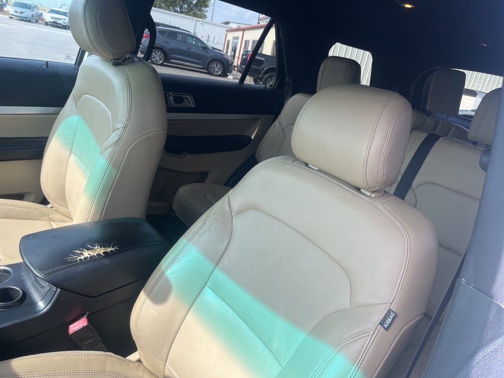 Ford Explorer  2016 Ford Explorer  2016