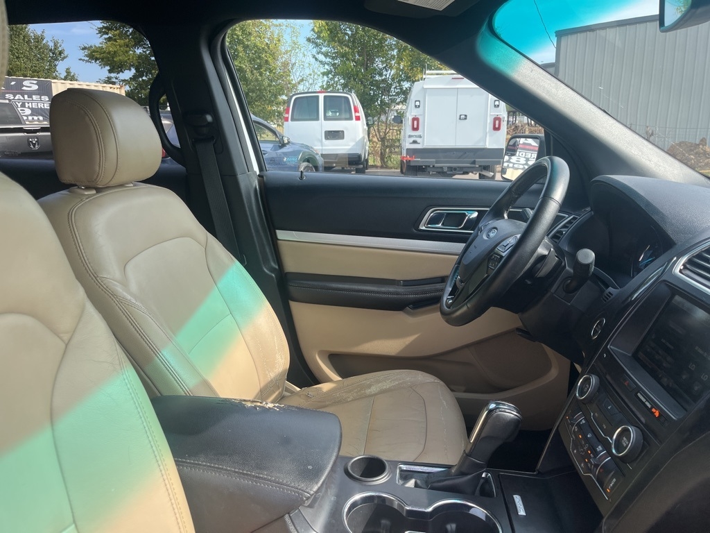 Ford Explorer  2016 Ford Explorer  2016