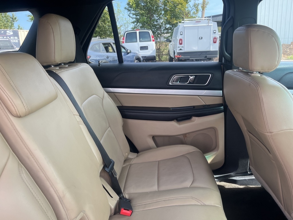 Ford Explorer  2016 Ford Explorer  2016