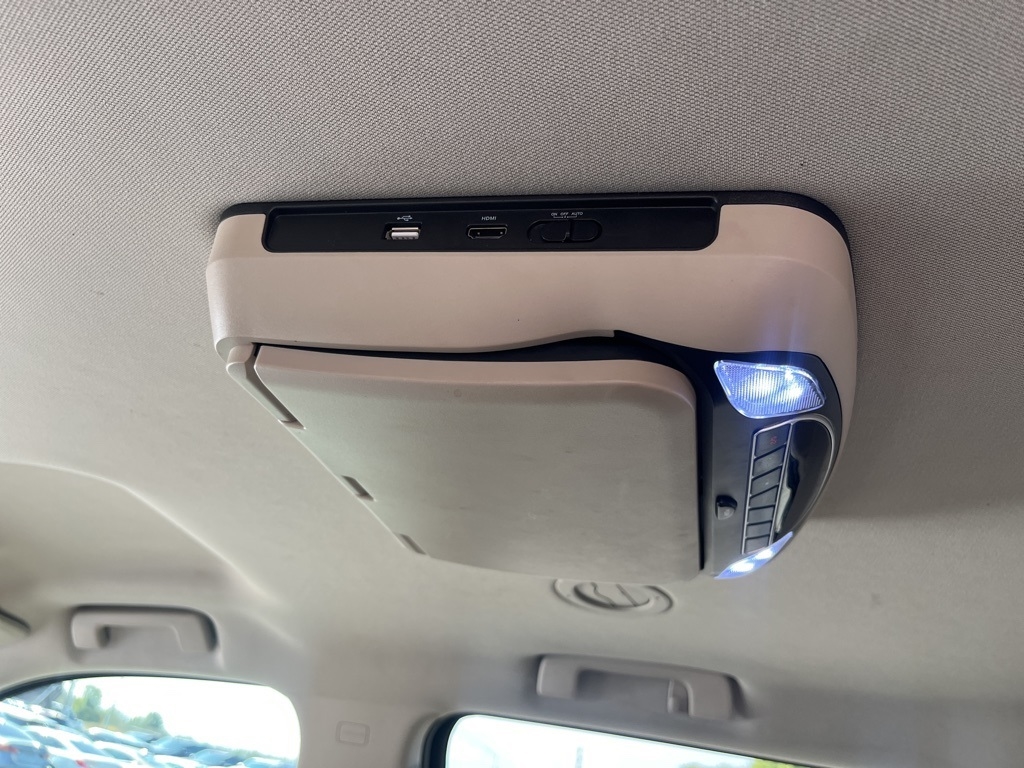 GMC Yukon  2017 GMC Yukon  2017