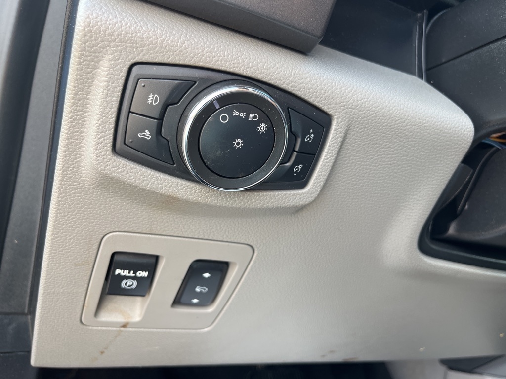 Ford F-150  2020 Ford F-150  2020