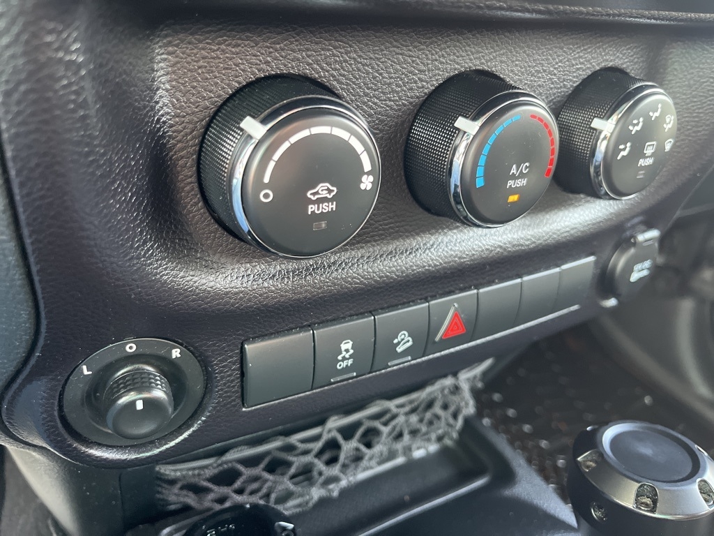 Jeep Wrangler  2015 Jeep Wrangler  2015