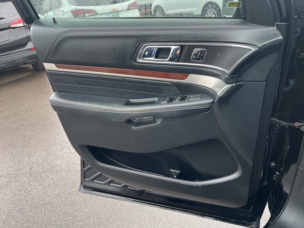 Ford Explorer  2018 Ford Explorer  2018