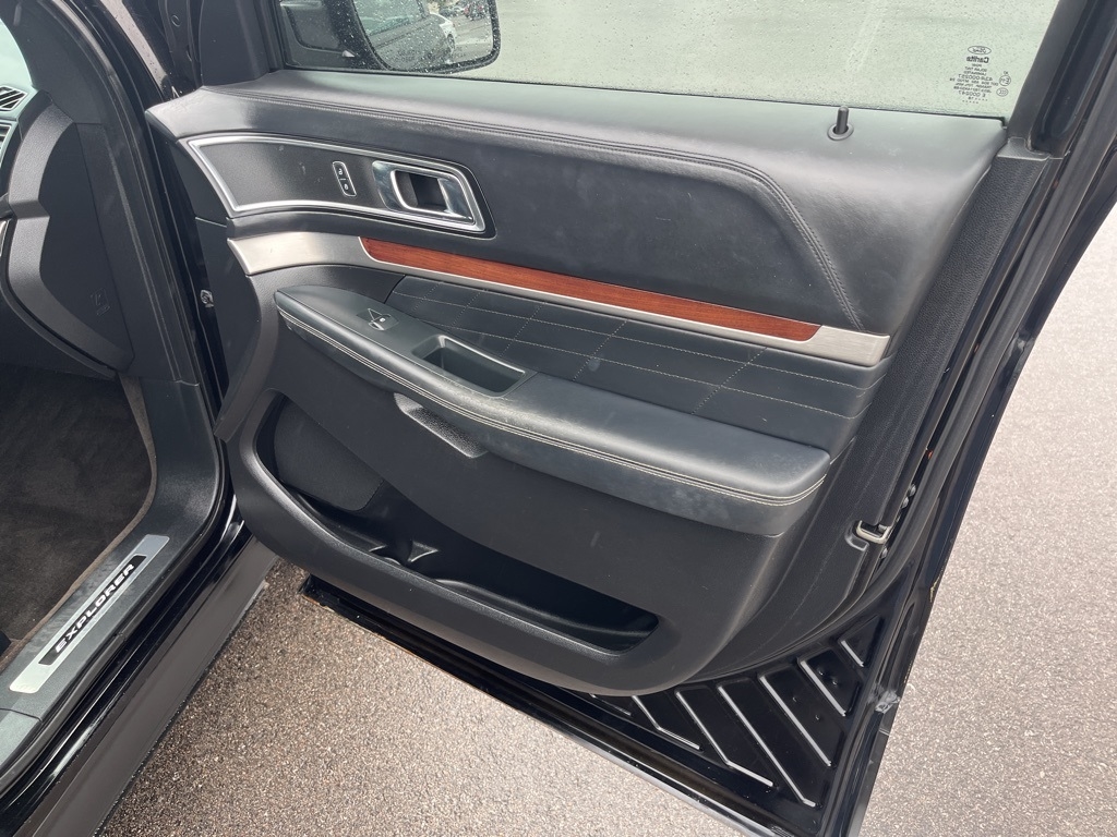 Ford Explorer  2018 Ford Explorer  2018