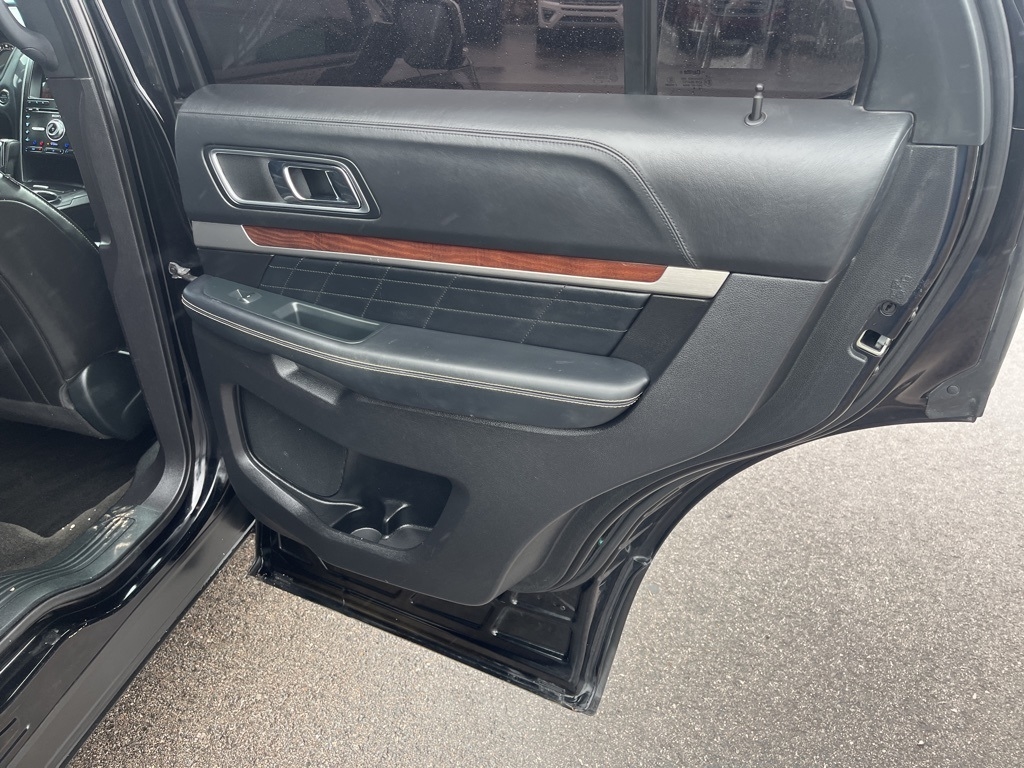 Ford Explorer  2018 Ford Explorer  2018