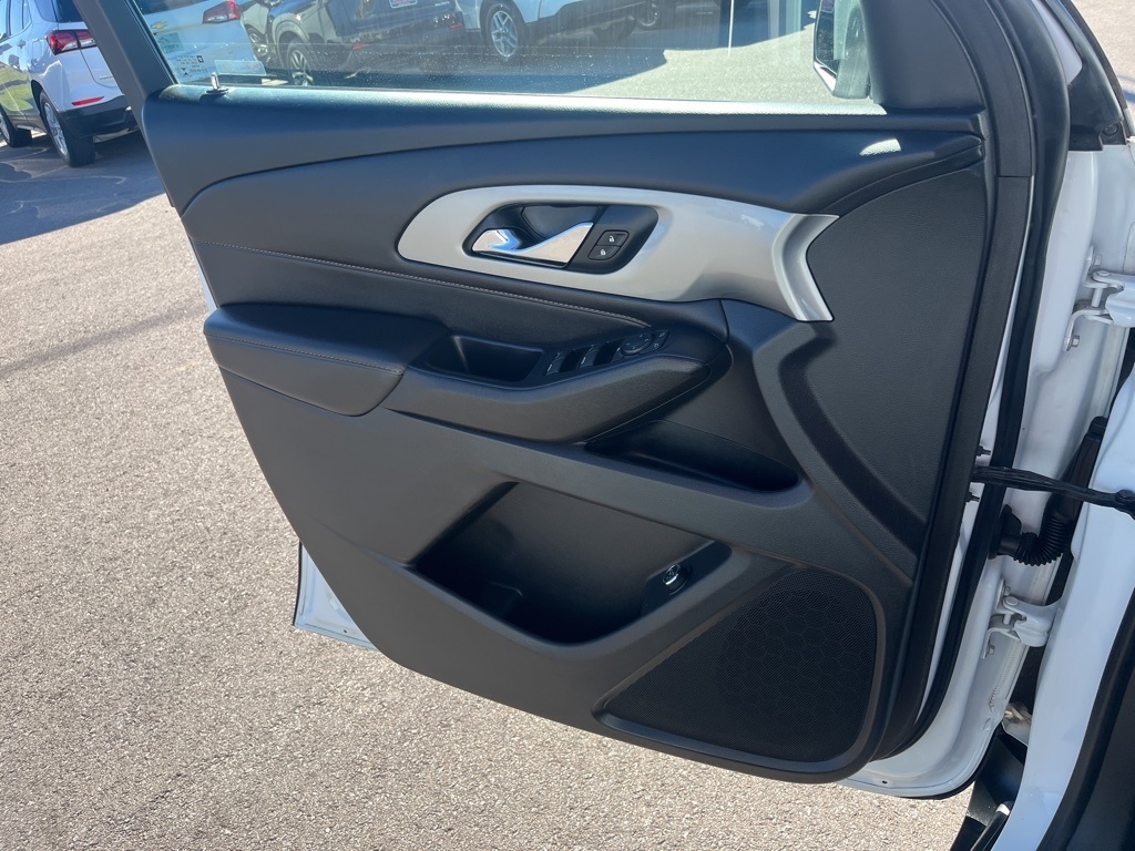 Chevrolet Traverse  2021 Chevrolet Traverse  2021