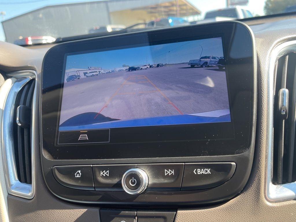 Chevrolet Malibu  2023