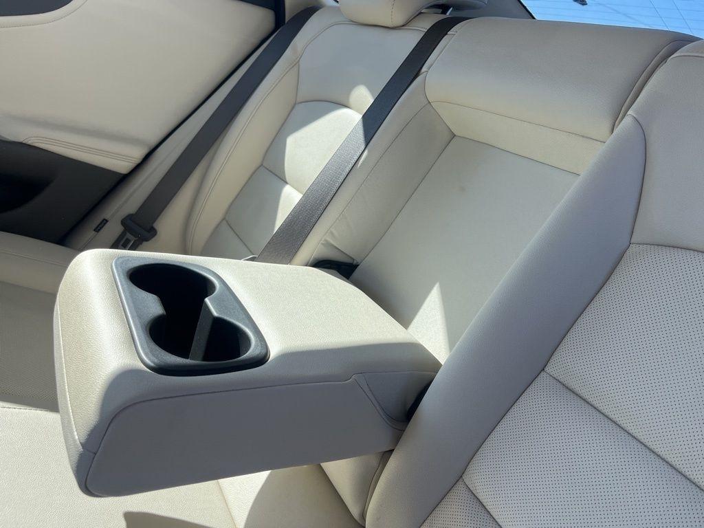 Chevrolet Malibu  2023