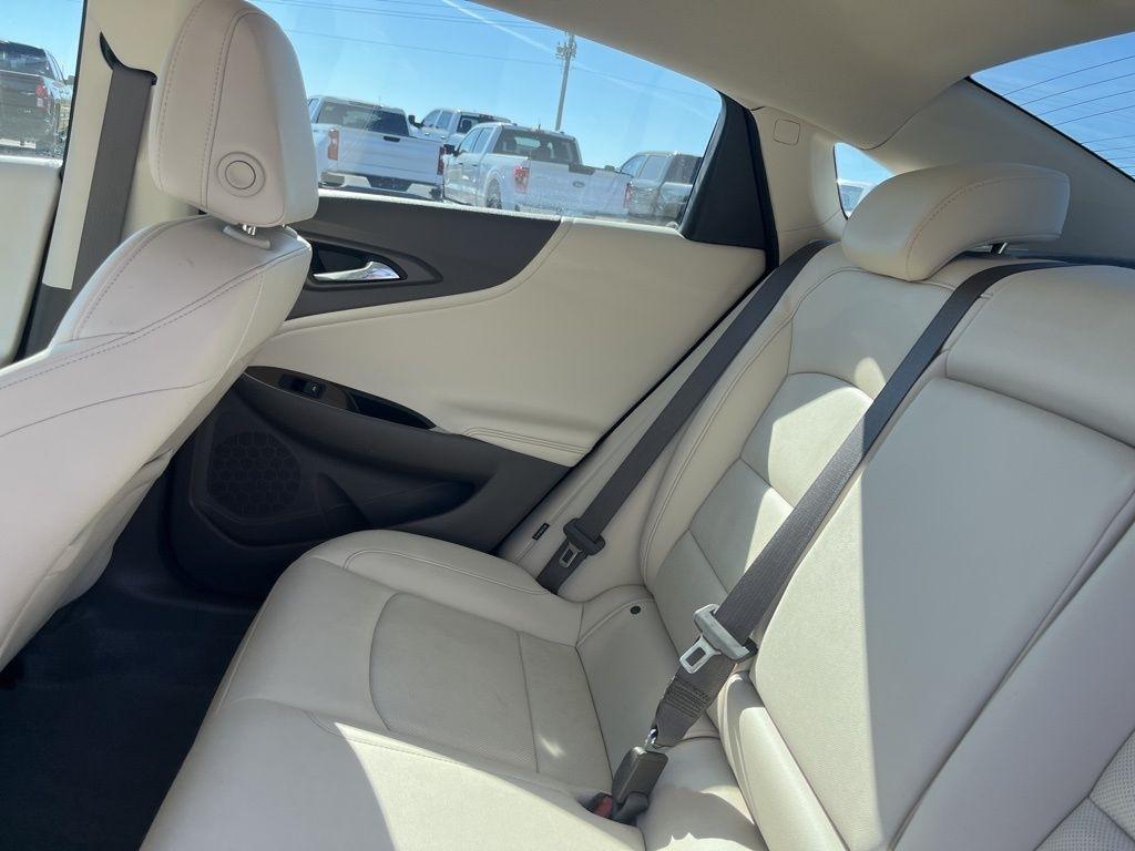 Chevrolet Malibu  2023