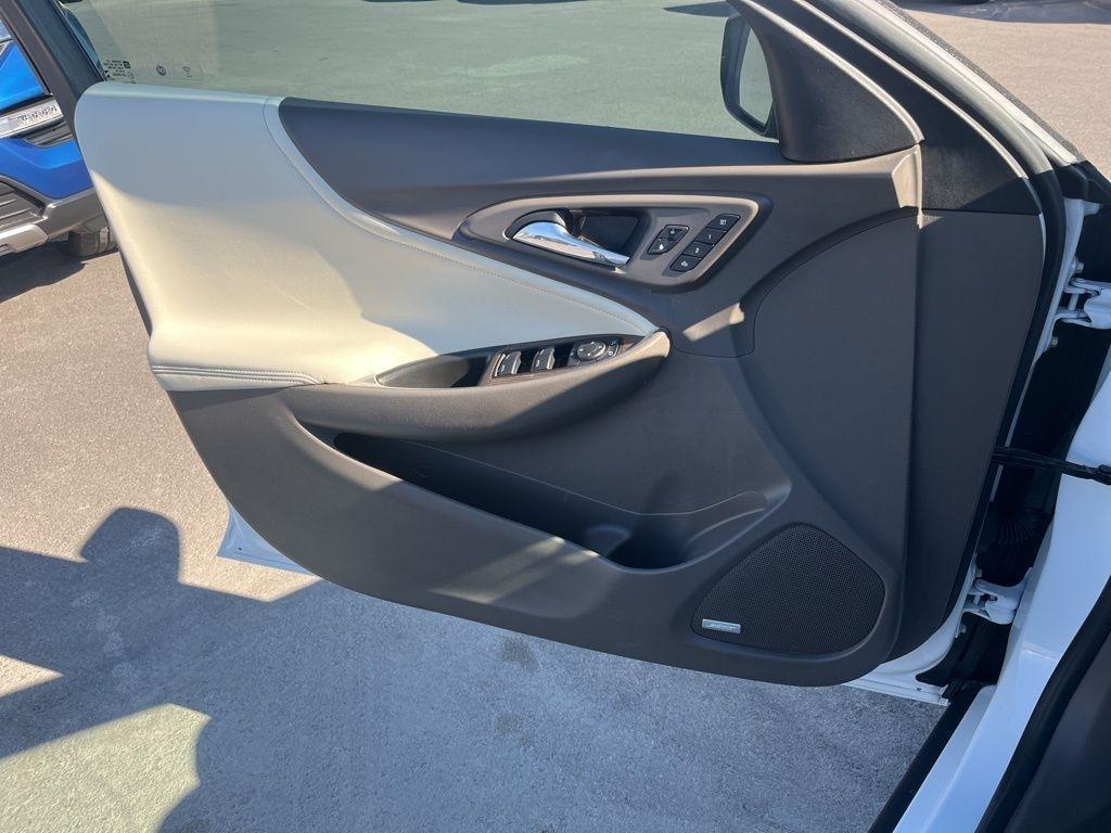 Chevrolet Malibu  2023