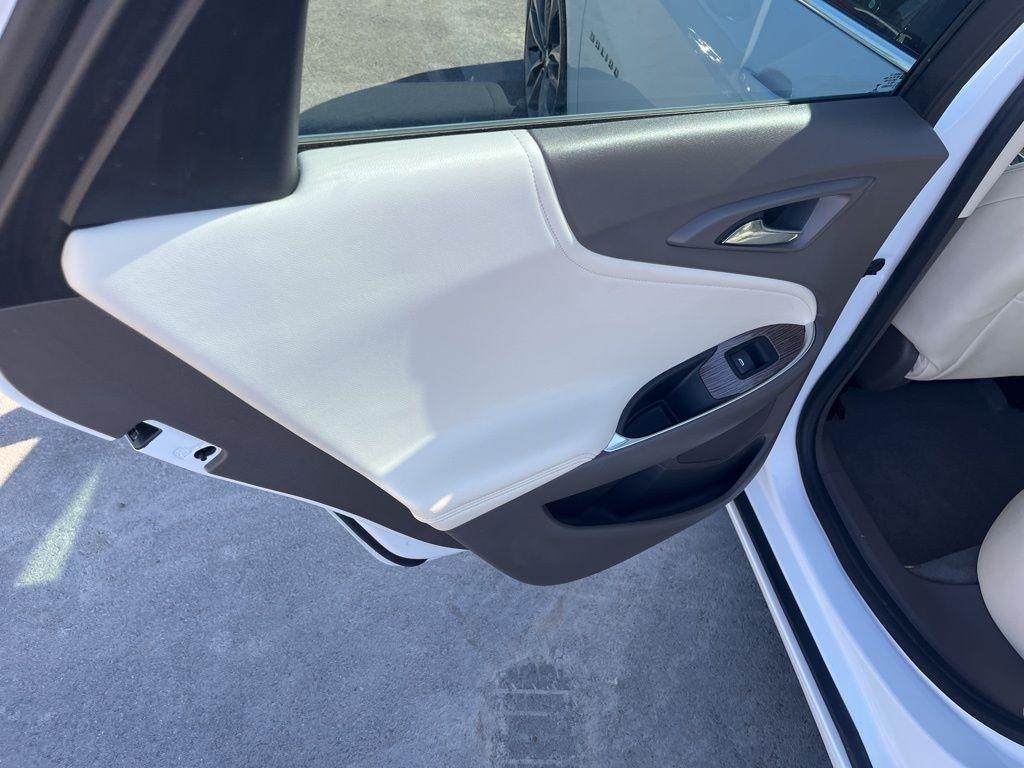 Chevrolet Malibu  2023