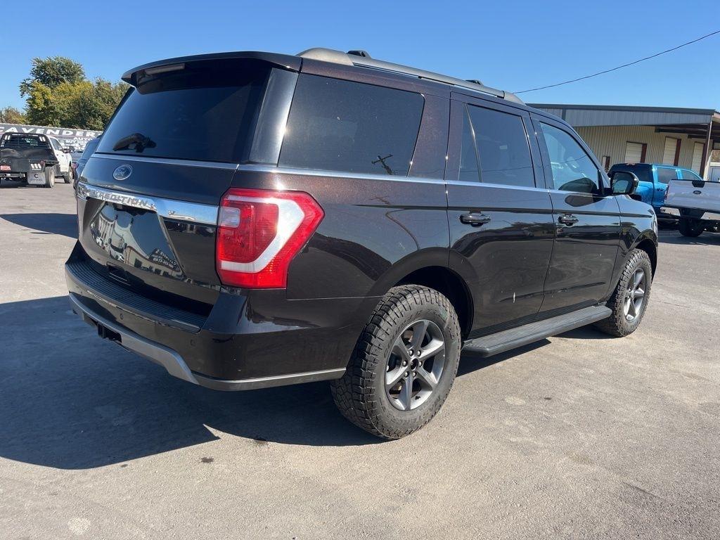 Ford Expedition  2021