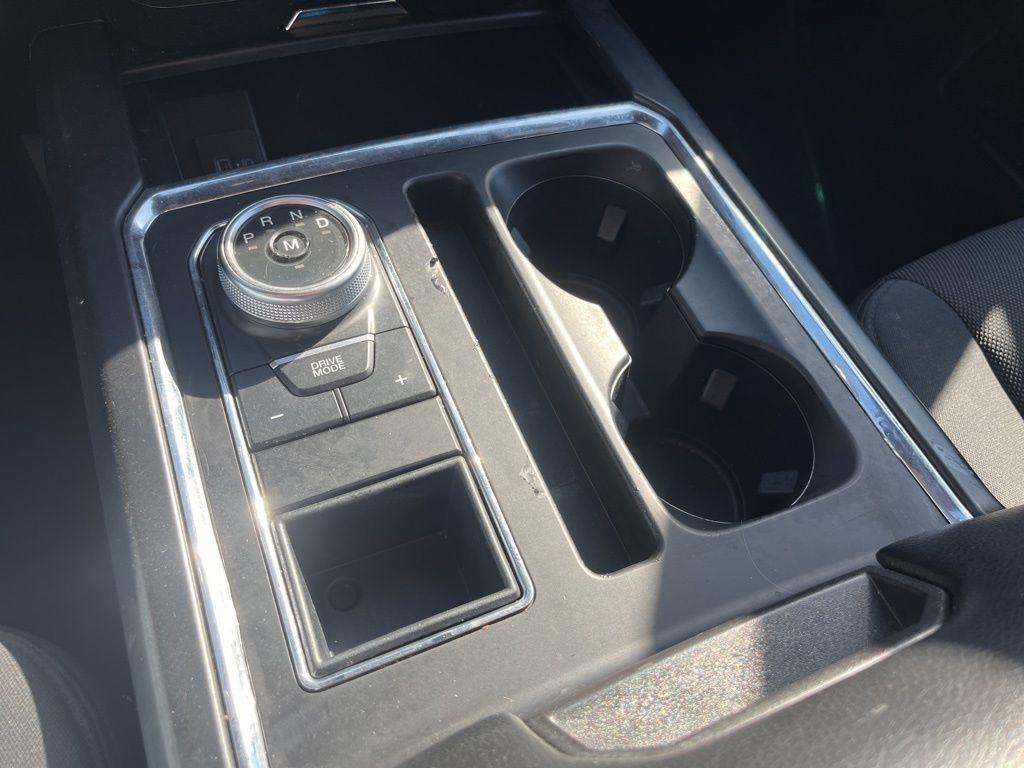 Ford Expedition  2021