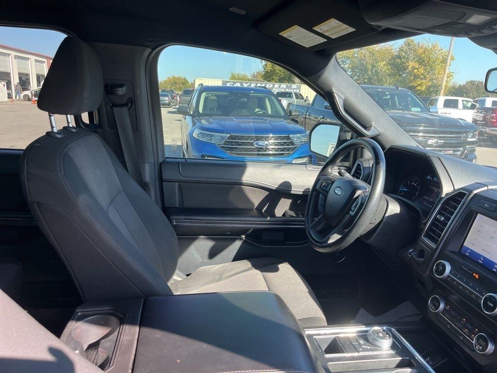 Ford Expedition  2021