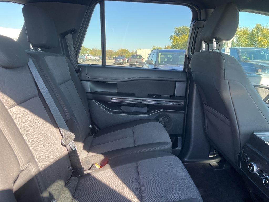 Ford Expedition  2021