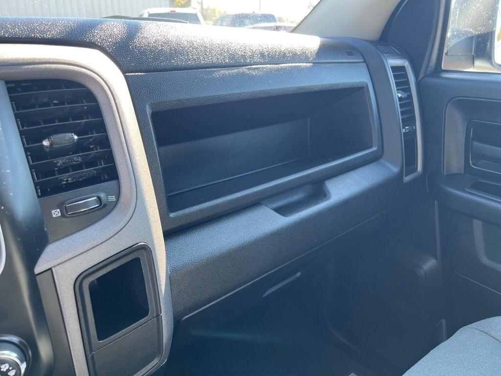 RAM 1500 Classic  2024