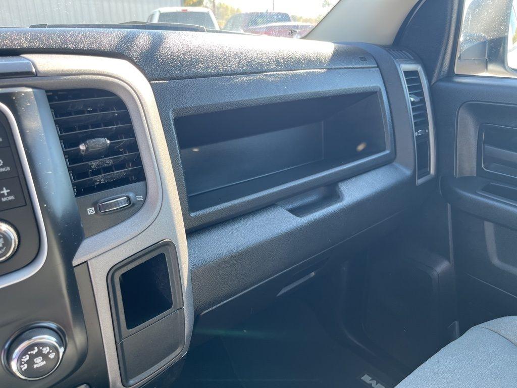 RAM 1500 Classic  2024