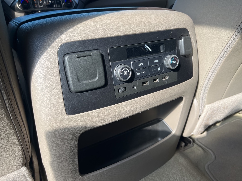 Chevrolet Tahoe  2018