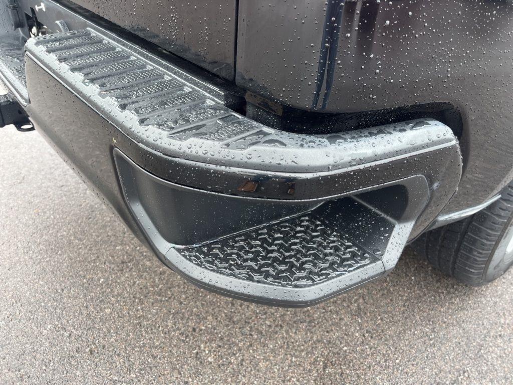 Chevrolet Silverado 1500 Limited  2022