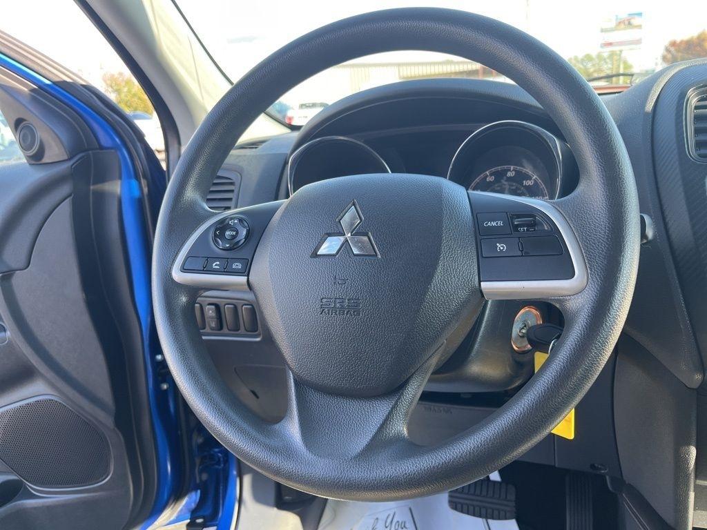 Mitsubishi Outlander Sport  2021