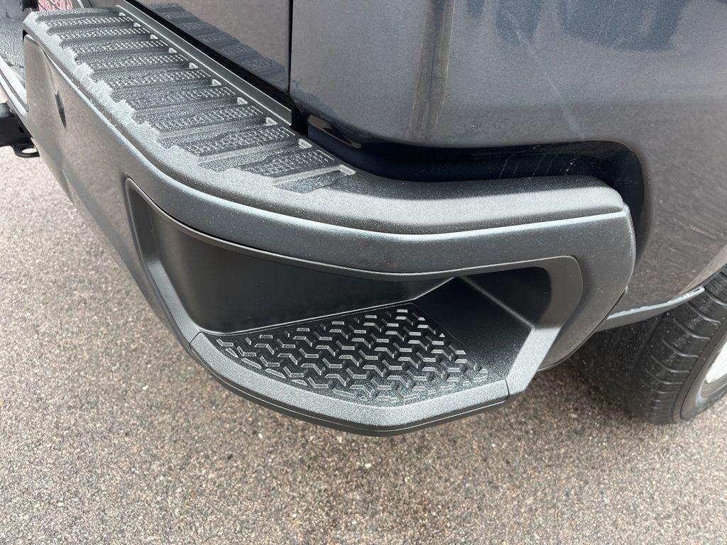 Chevrolet Silverado 1500 Limited  2022