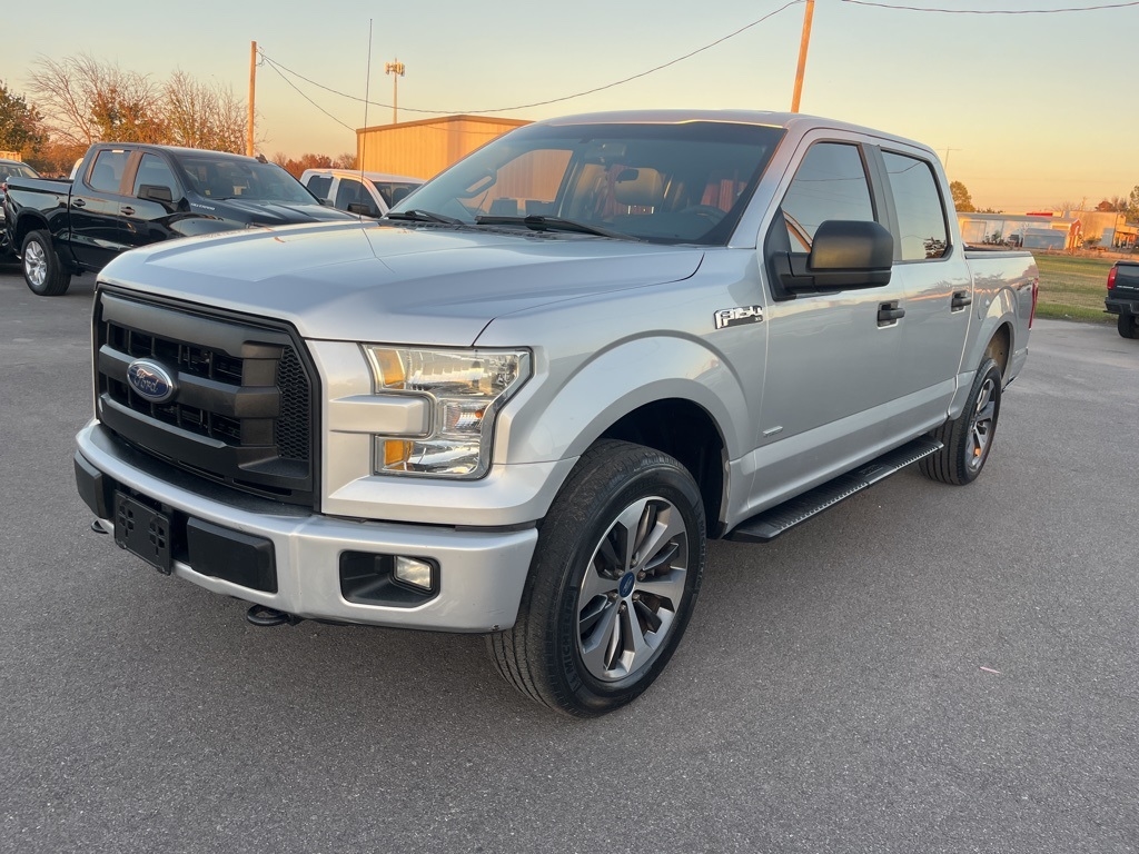 2016 Ford F-150 XL's photo