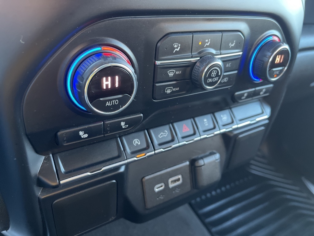 Chevrolet Silverado 1500  2021