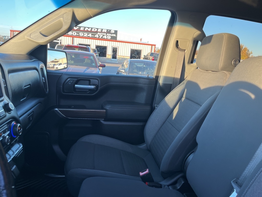 Chevrolet Silverado 1500  2021