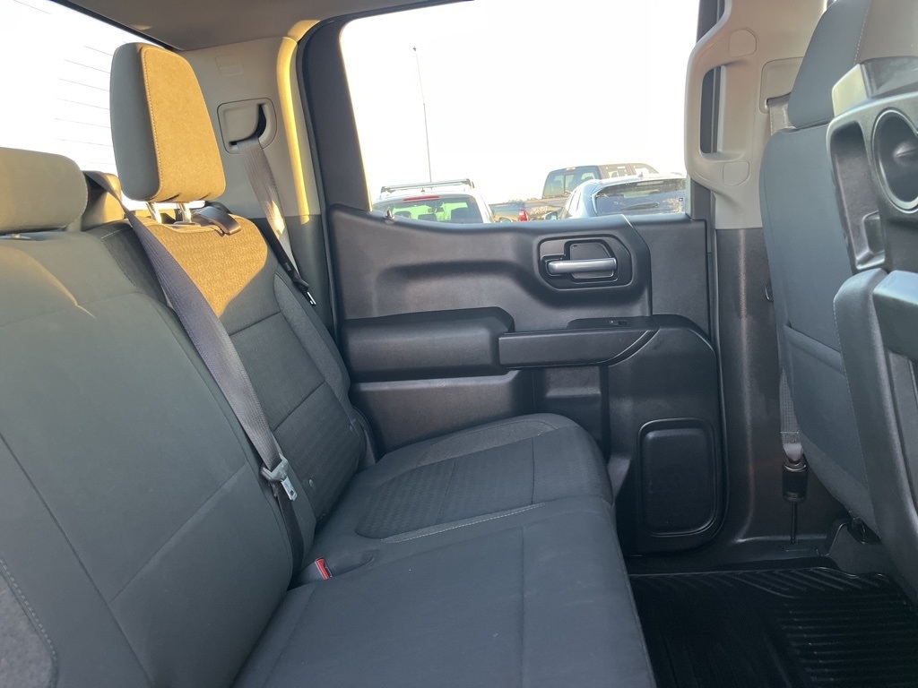 Chevrolet Silverado 1500  2021